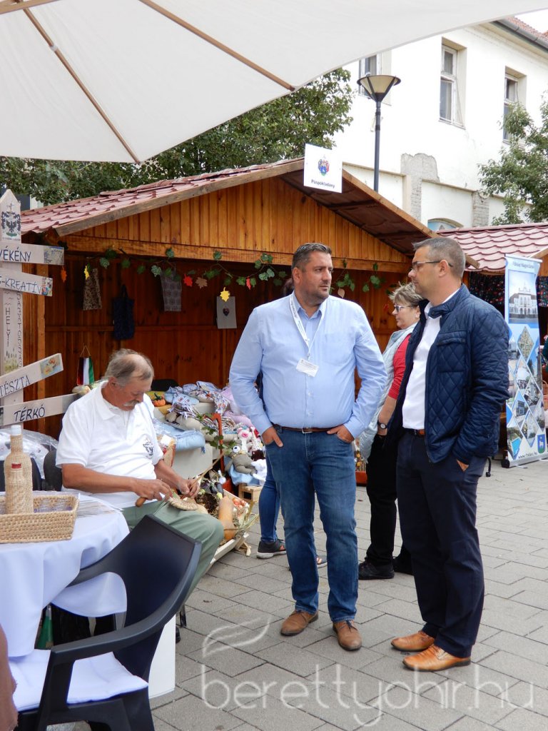 Helyi Értékek Startja 44